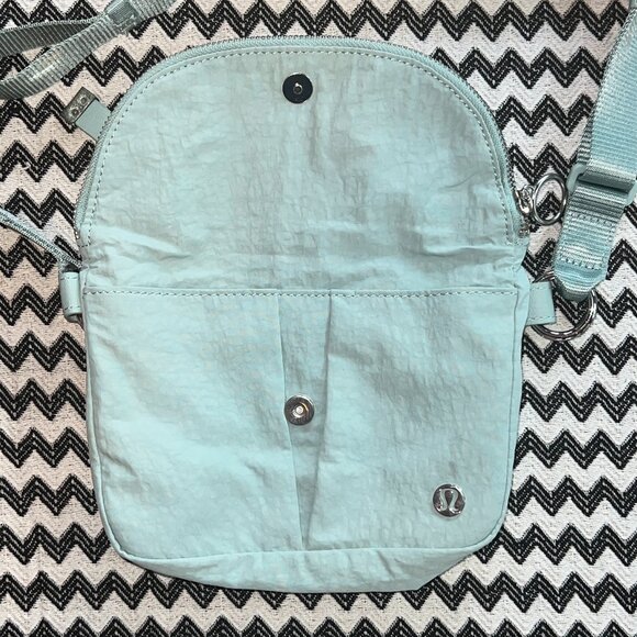 Hazy Jade lululemon All Night Festival Bag *Micro - Picture 5 of 13